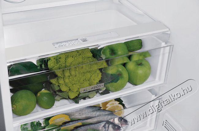 Whirlpool W7 921O K Aqua alulfagyasztós hűtőszekrény Konyhai termékek - Hűtő, fagyasztó (szabadonálló) - Alulfagyasztós kombinált hűtő - 349751