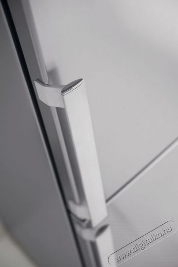 Whirlpool WB70I 931 X No Frost alulfagyasztós kombinált hűtőszekrény Konyhai termékek - Hűtő, fagyasztó (szabadonálló) - Alulfagyasztós kombinált hűtő - 371601