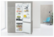 Whirlpool ART 96101 Hűtő beépíthető alulfagyasztós Konyhai termékek - Hűtő, fagyasztó (beépíthető) - Alulfagyasztós kombinált hűtő - 372659