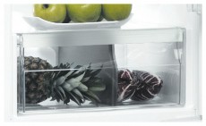 Whirlpool ART 96101 Hűtő beépíthető alulfagyasztós Konyhai termékek - Hűtő, fagyasztó (beépíthető) - Alulfagyasztós kombinált hűtő - 372659