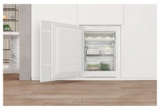 Whirlpool WHC18 T322 HŰTŐ BEÉPÍTHETŐ ALULFAGYASZTÓS Konyhai termékek - Hűtő, fagyasztó (beépíthető) - Alulfagyasztós kombinált hűtő - 372662