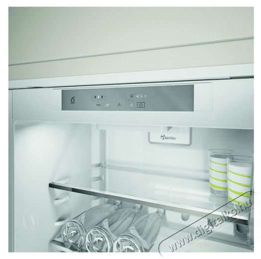 Whirlpool SP40 801 EU 1 Beépíthető alulfagyasztós hűtő Konyhai termékek - Hűtő, fagyasztó (beépíthető) - Alulfagyasztós kombinált hűtő - 381799