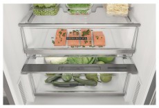 Whirlpool W7X 93T OX 2 Alulfagyasztós hűtőszekrény Konyhai termékek - Hűtő, fagyasztó (szabadonálló) - Alulfagyasztós kombinált hűtő - 400423
