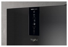 Whirlpool W7X 94T KS Total NoFrost fekete alulfagyasztós hűtőszekrény Konyhai termékek - Hűtő, fagyasztó (szabadonálló) - Alulfagyasztós kombinált hűtő - 403858