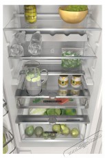Whirlpool WHC18 T574 P Hűtő beépíthető alulfagyasztós  Konyhai termékek - Hűtő, fagyasztó (beépíthető) - Alulfagyasztós kombinált hűtő - 372663