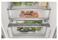 Whirlpool W7X 83T MX inox alulfagyasztós hűtőszekrény Konyhai termékek - Hűtő, fagyasztó (szabadonálló) - Alulfagyasztós kombinált hűtő - 452606