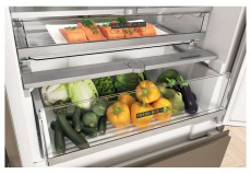 Whirlpool WH SP70 T232 P Beépíthető Total No Frost hűtő, XL hűtőtér/XL fagyasztótér, 6. Érzék, Push To Open Konyhai termékek - Hűtő, fagyasztó (beépíthető) - Alulfagyasztós kombinált hűtő - 499566