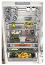 Whirlpool WH SP70 T232 P Beépíthető Total No Frost hűtő, XL hűtőtér/XL fagyasztótér, 6. Érzék, Push To Open Konyhai termékek - Hűtő, fagyasztó (beépíthető) - Alulfagyasztós kombinált hűtő - 499566