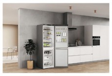 Whirlpool W7X 82I OX alulfagyasztós hűtőszekrény Konyhai termékek - Hűtő, fagyasztó (szabadonálló) - Alulfagyasztós kombinált hűtő - 500182