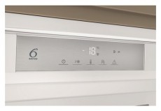 Whirlpool WHSD18F013D1 FAGYASZT&Oacute;SZEKR&Eacute;NY BE&Eacute;P&Iacute;THETŐ 8 REKESZ Konyhai term&eacute;kek - Hűtő, fagyaszt&oacute; (be&eacute;p&iacute;thető) - Alulfagyaszt&oacute;s kombin&aacute;lt hűtő - 505365