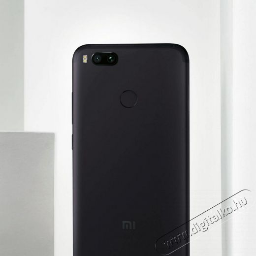 Xiaomi MI A1 4/64 (EU) Dual Sim okostelefon - fekete Egyéb - Nem forgalmazzuk ! - 327304