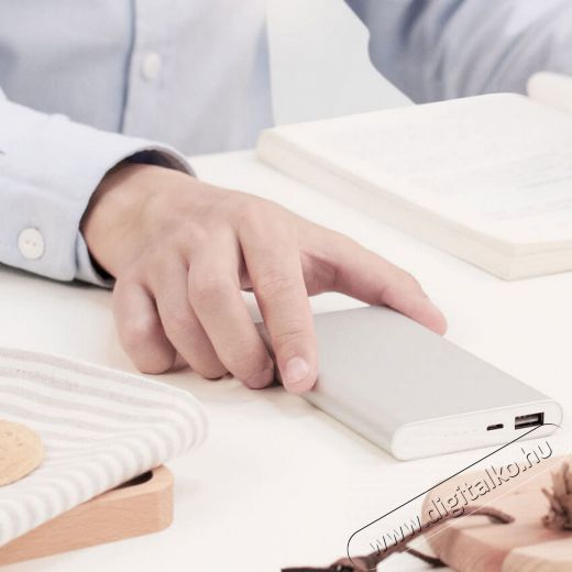 Xiaomi MI Power Bank 2 10000 mAh - szürke Mobil / Kommunikáció / Smart - Powerbank / Külső akkumulátor és töltő - 333067