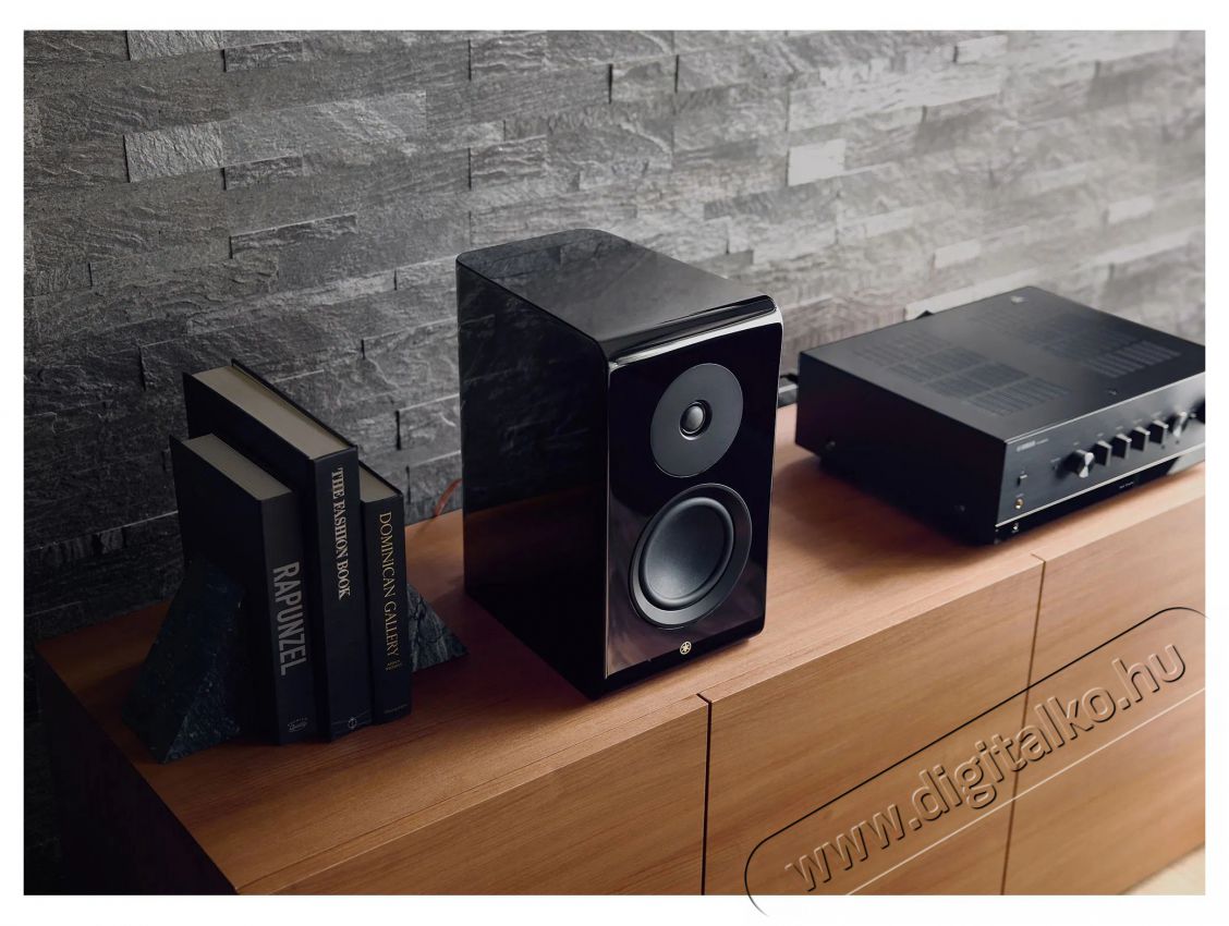 Yamaha R-N1000A SILVER Audio-Video / Hifi / Multim&eacute;dia - Hifi - Sztere&oacute; - CD / DVD / Multim&eacute;dia lej&aacute;tsz&oacute;s r&aacute;di&oacute;erős&iacute;tő - 530403