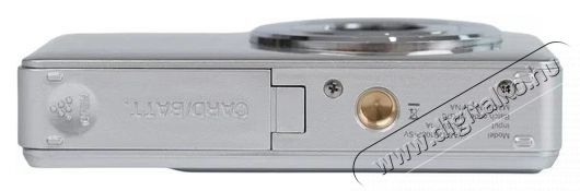 YASHICA DigiPix 100 Silver F&eacute;nyk&eacute;pezőg&eacute;p / kamera - Kompakt f&eacute;nyk&eacute;pezőg&eacute;p - Norm&aacute;l tud&aacute;s&uacute; kompakt - 538061