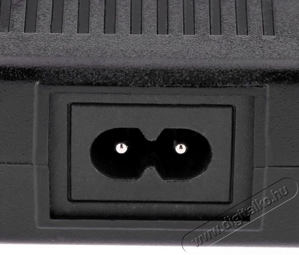 Yongnuo Hálózati adapter YN168, YN300 LED lámpához Fotó-Videó kiegészítők - Lámpa - Kiegészítő - 310847