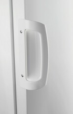 Zanussi ZRAN32FW Egyajtós hűtőszekrény Konyhai termékek - Hűtő, fagyasztó (szabadonálló) - Fagyasztó nélküli hűtő - 363118