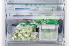 Zanussi ZUAN19FW fagyasztószekrény Konyhai termékek - Hűtő, fagyasztó (szabadonálló) - Fagyasztószekrény - 367284