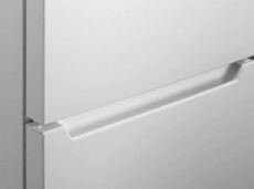 Zanussi ZTAN28FW0 felülfagyasztós hűtőszekrény Konyhai termékek - Hűtő, fagyasztó (szabadonálló) - Felülfagyasztós kombinált hűtő - 367292